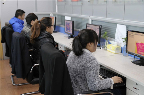 仁怀市阳光职业技能培训学校 点亮计算机技术之光，铺就职业成才之路